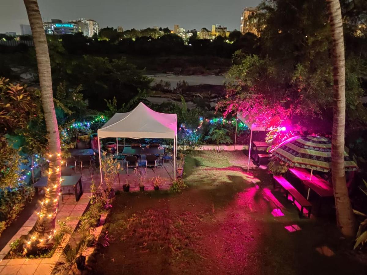 Urban Nomads Pune Riverside Colive Cowork Hostel Exterior photo