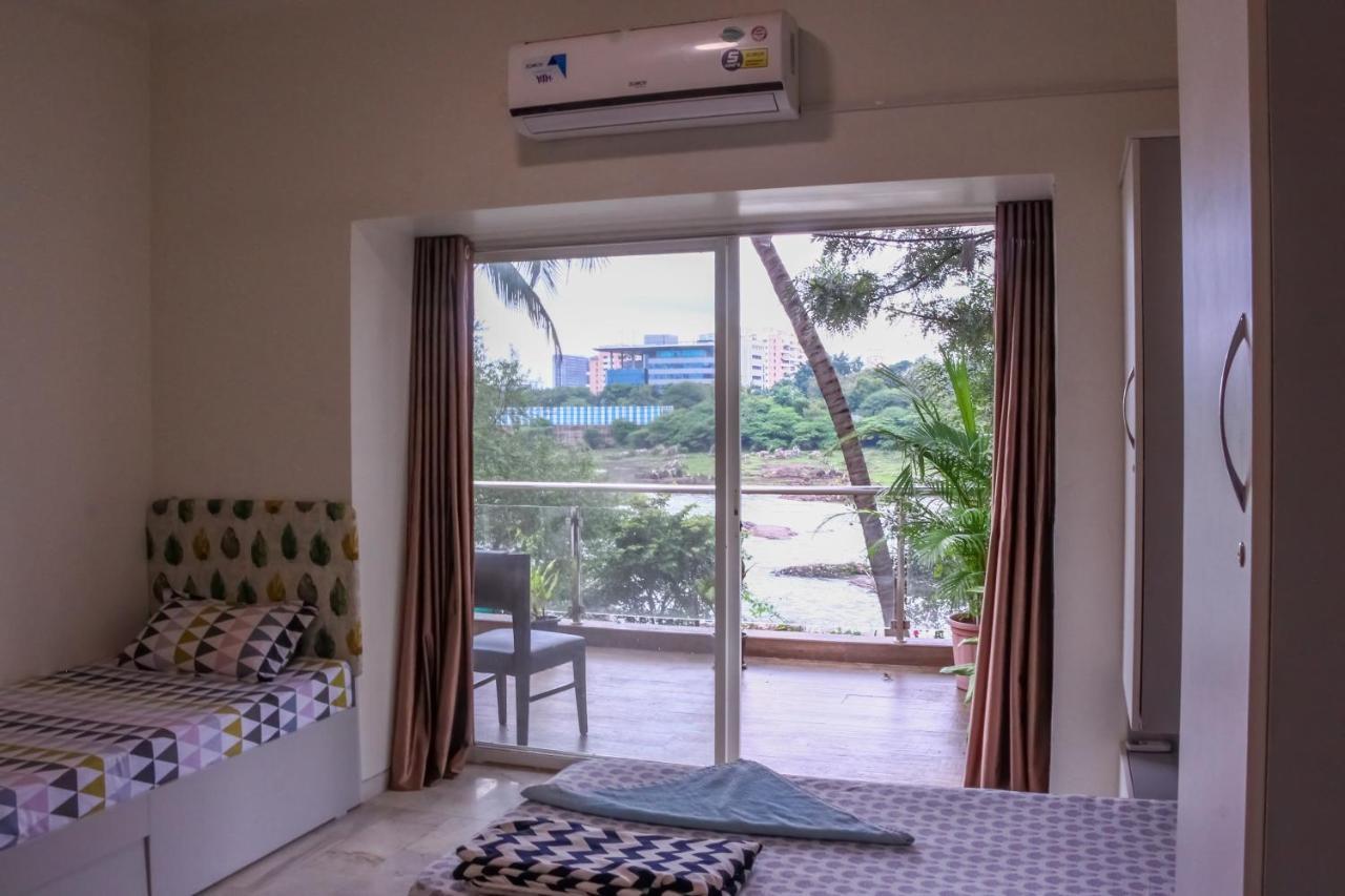 Urban Nomads Pune Riverside Colive Cowork Hostel Exterior photo