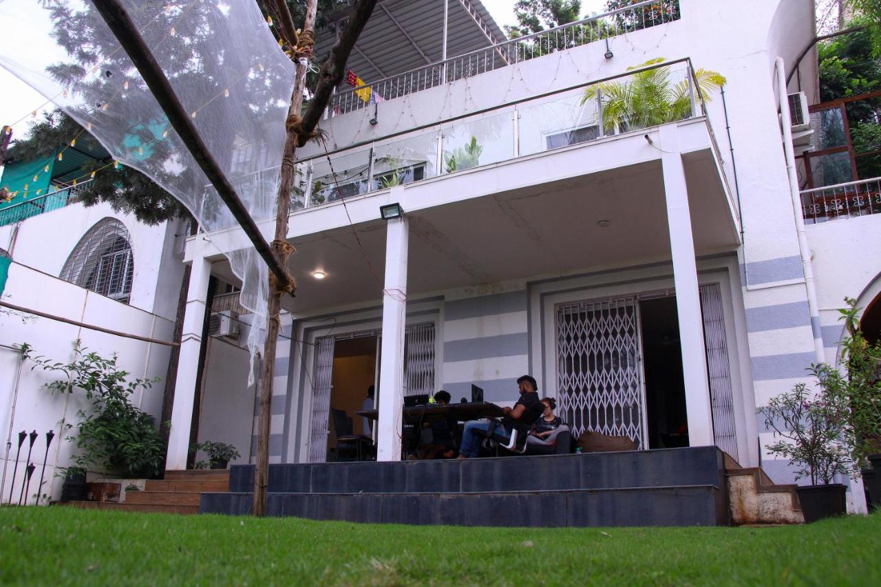Urban Nomads Pune Riverside Colive Cowork Hostel Exterior photo