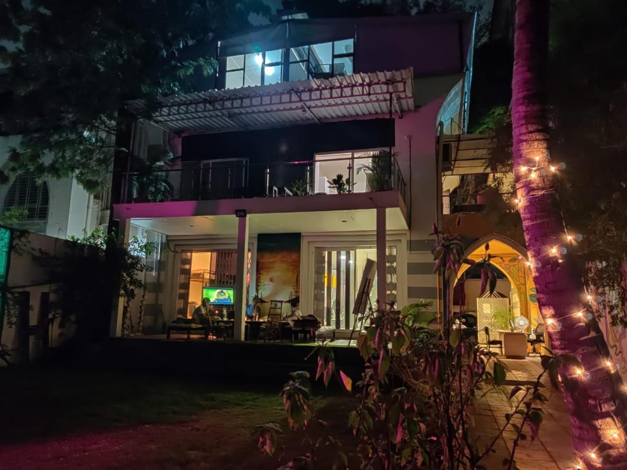 Urban Nomads Pune Riverside Colive Cowork Hostel Exterior photo