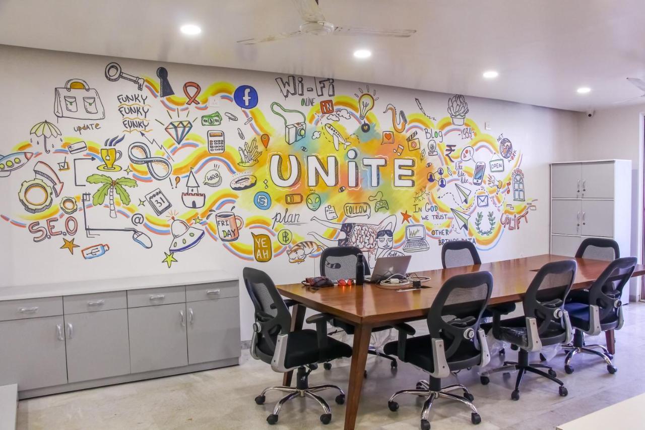 Urban Nomads Pune Riverside Colive Cowork Hostel Exterior photo